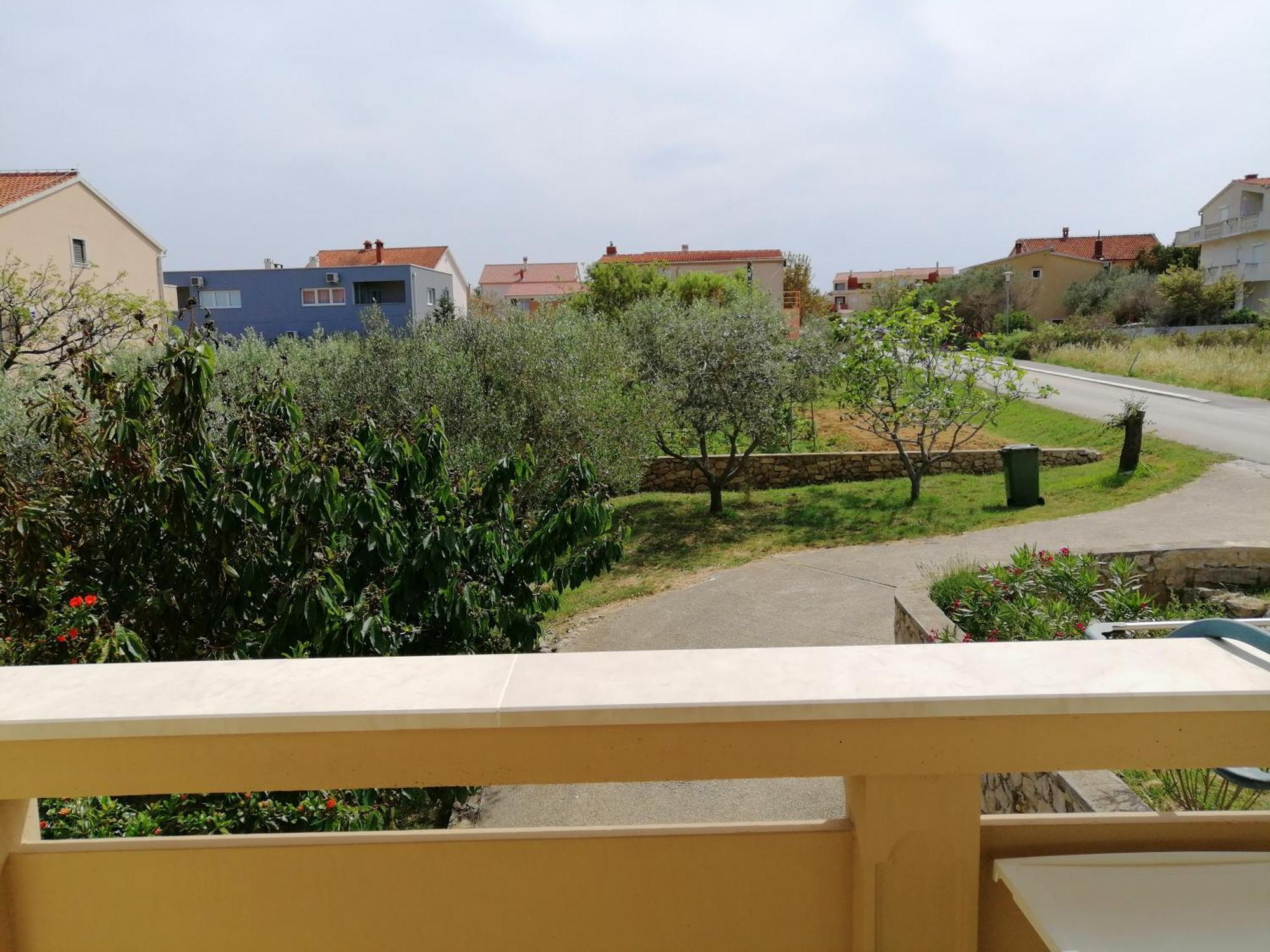 Apartments Monika Nin Rum bild